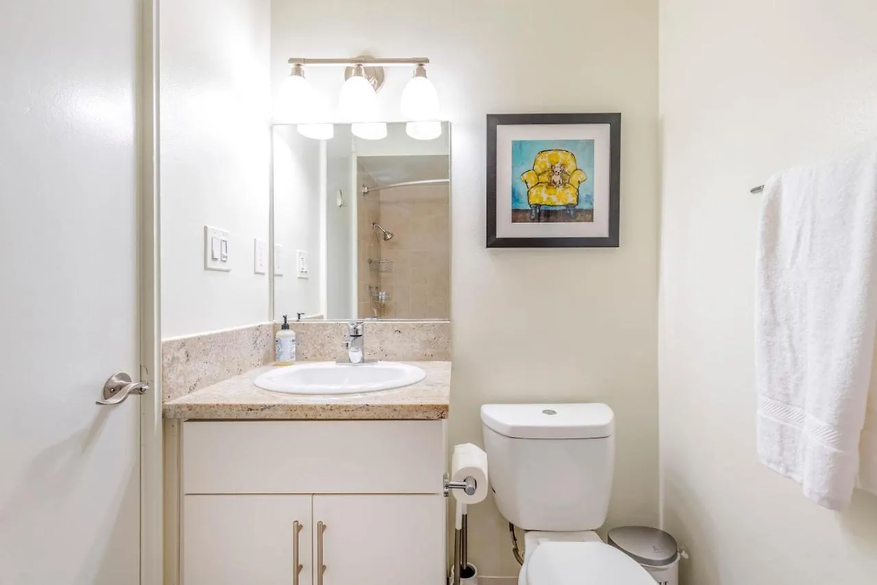 New Luxury Apartment Weho Boys Town Med Los Angeles United States